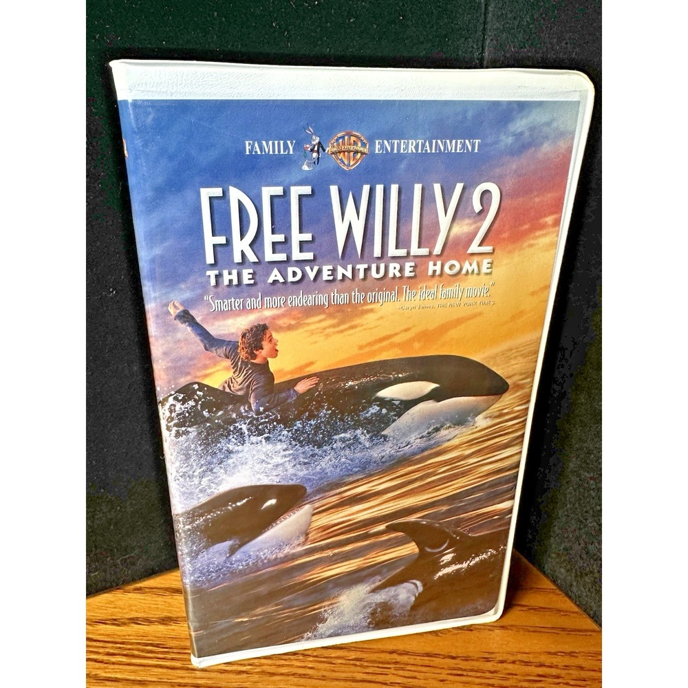 Free Willy 1, 2, & 3 VHS Clamshell VHS Tapes Tested And Work Great! - Picture 7 of 16